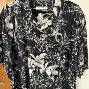 Tommy Bahama Black and Dark Gray Floral Men's Shirt